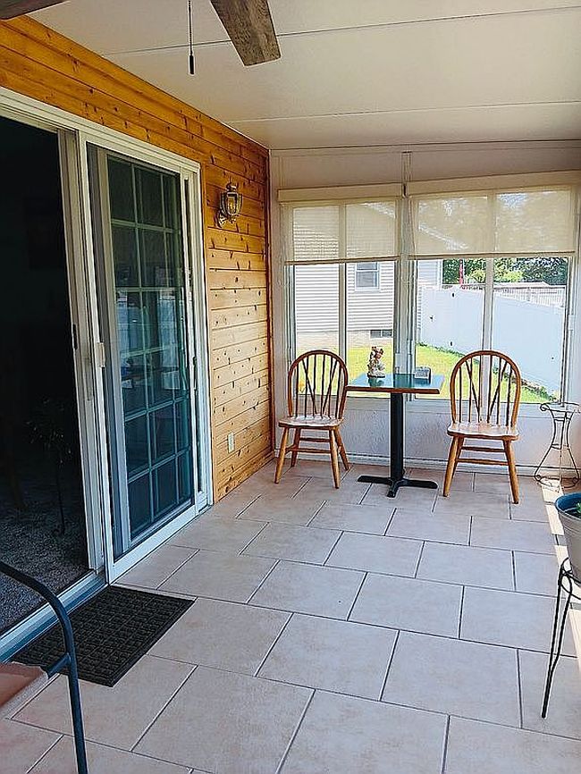 Photo of 1013 W 4th St, Spring Valley, IL