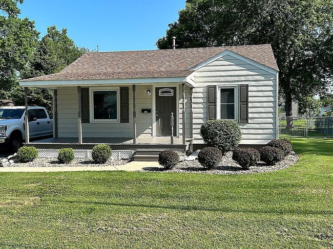 109 March Dr, Collinsville, IL