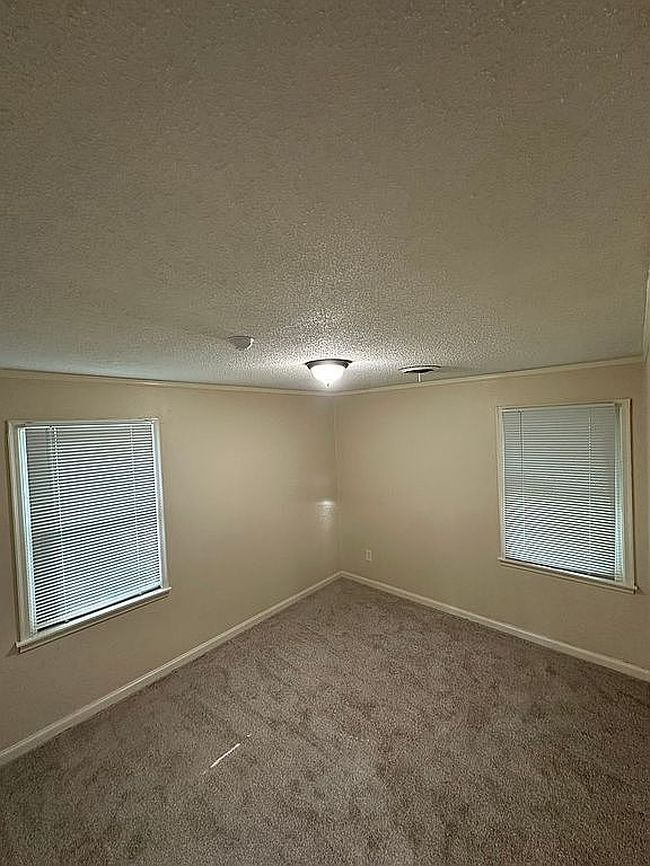 Photo of 4490 Garnett Rd, Memphis, TN