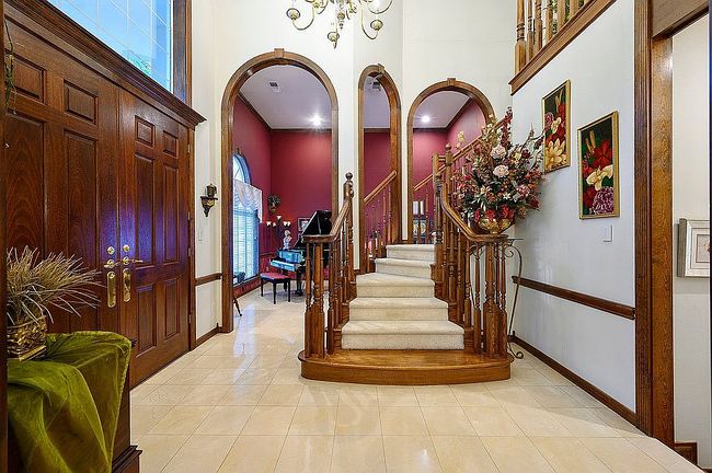 Additional photo 3 of property located at 505 Redbird Ln