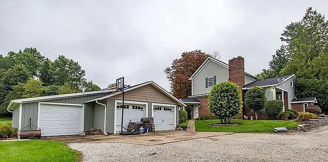 Image of 141 Worth St
