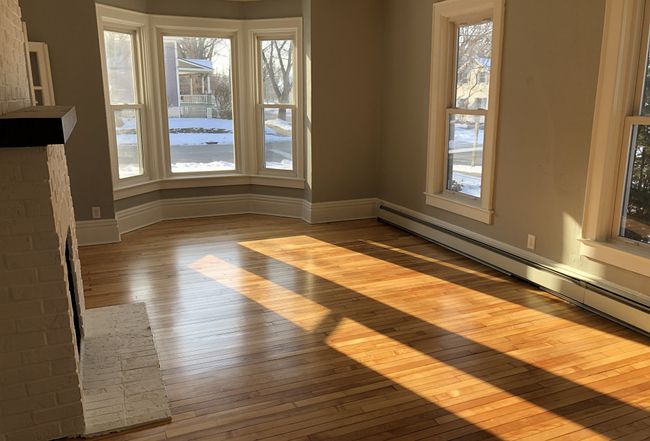 Preview of property located at 815 Fox River Dr