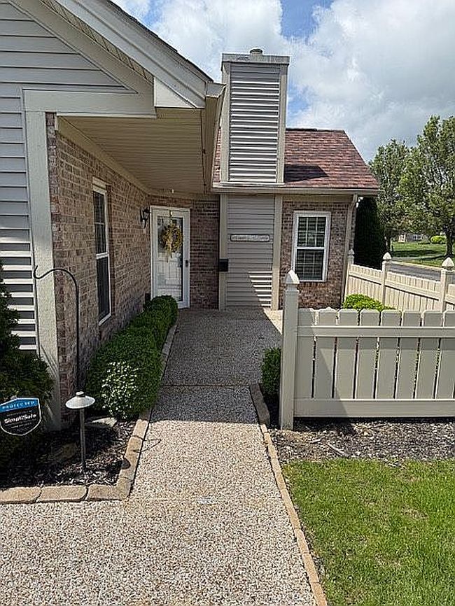 Image of 695 E Western Reserve Rd Unit 2402