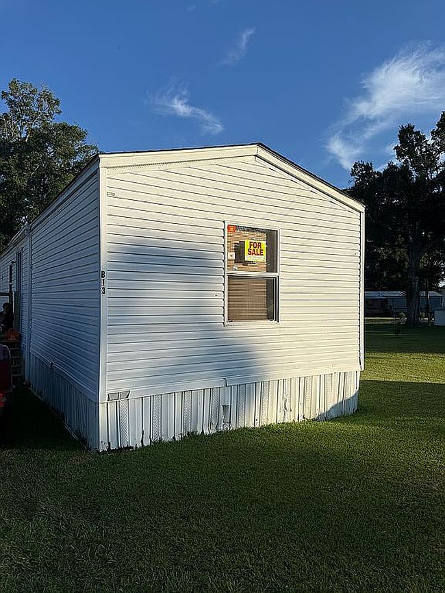 Additional photo 1 of property located at 7722 N Palafox St #B13