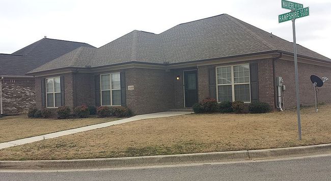 Image of 2509 Hampshire Dr Sw