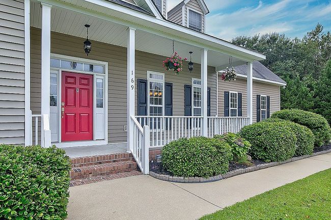 Photo of 169 Hollow Tree Ct, Lugoff, SC