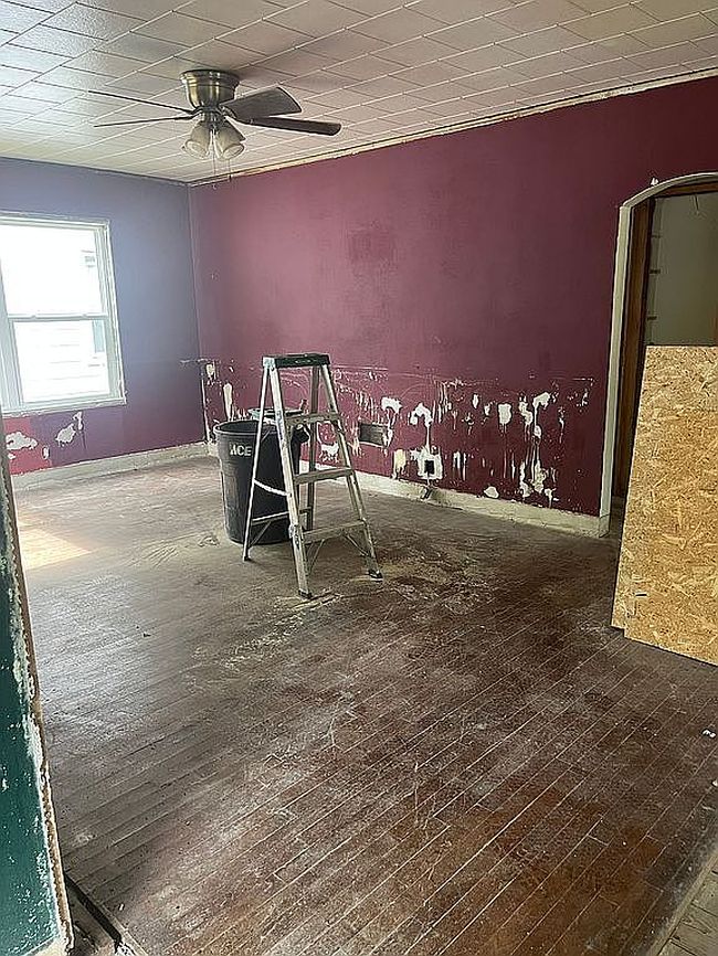 Photo of 433 Johnson Rd, Michigan City, IN