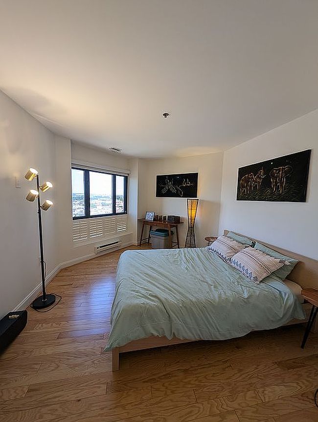 Photo of 2515 Boston St Unit 1206, Baltimore, MD