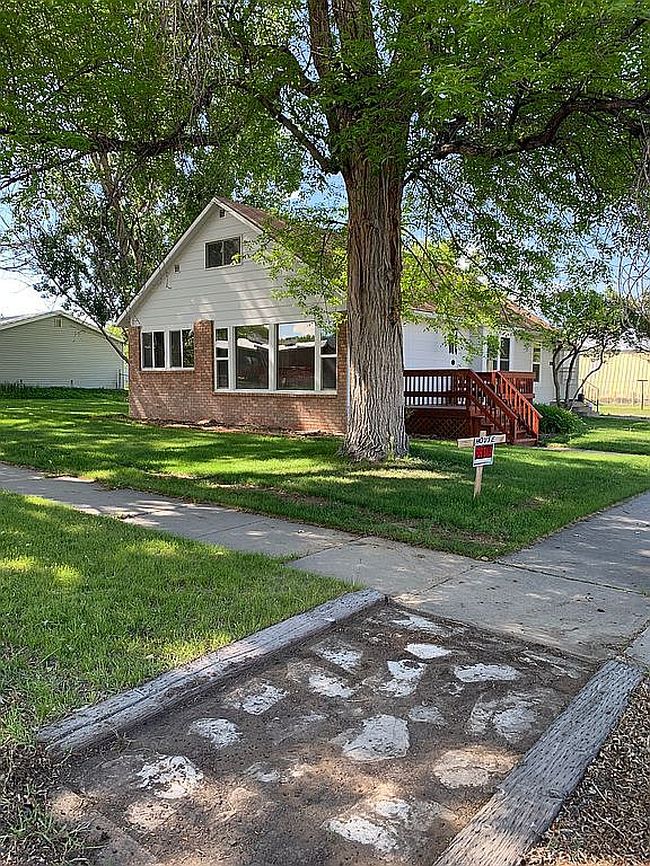 Image of 110 S 9th St