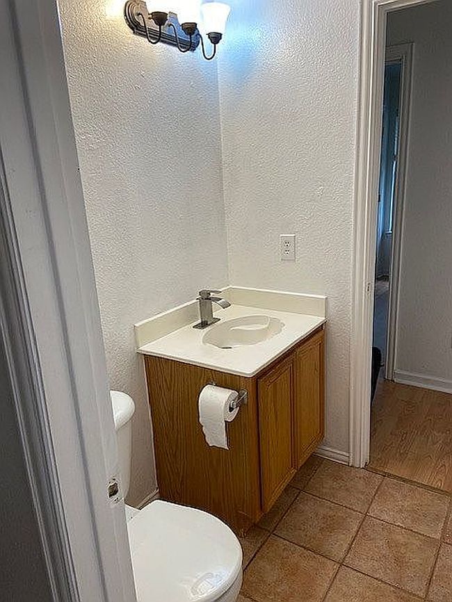 Image of 525 Port O Conner Dr