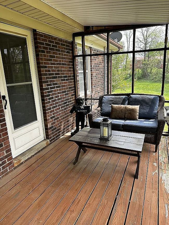Image of 109 Moss St