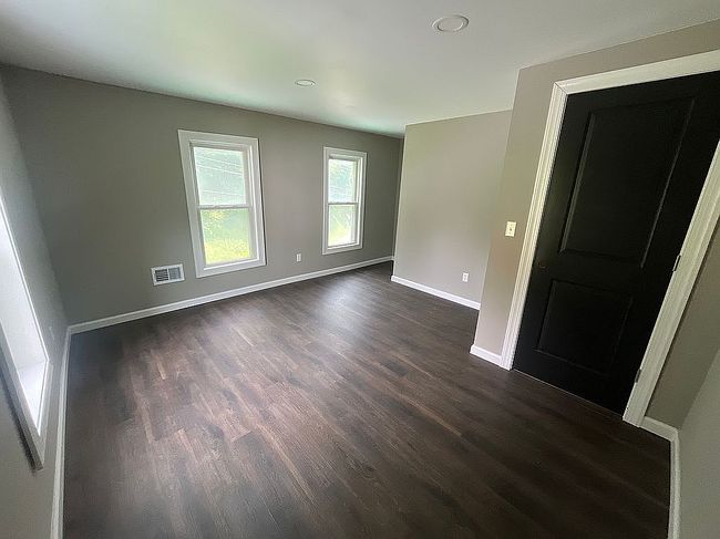 Image of 112 Klondyke Dr