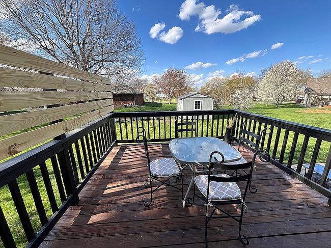 Image of 360 Parkview Dr