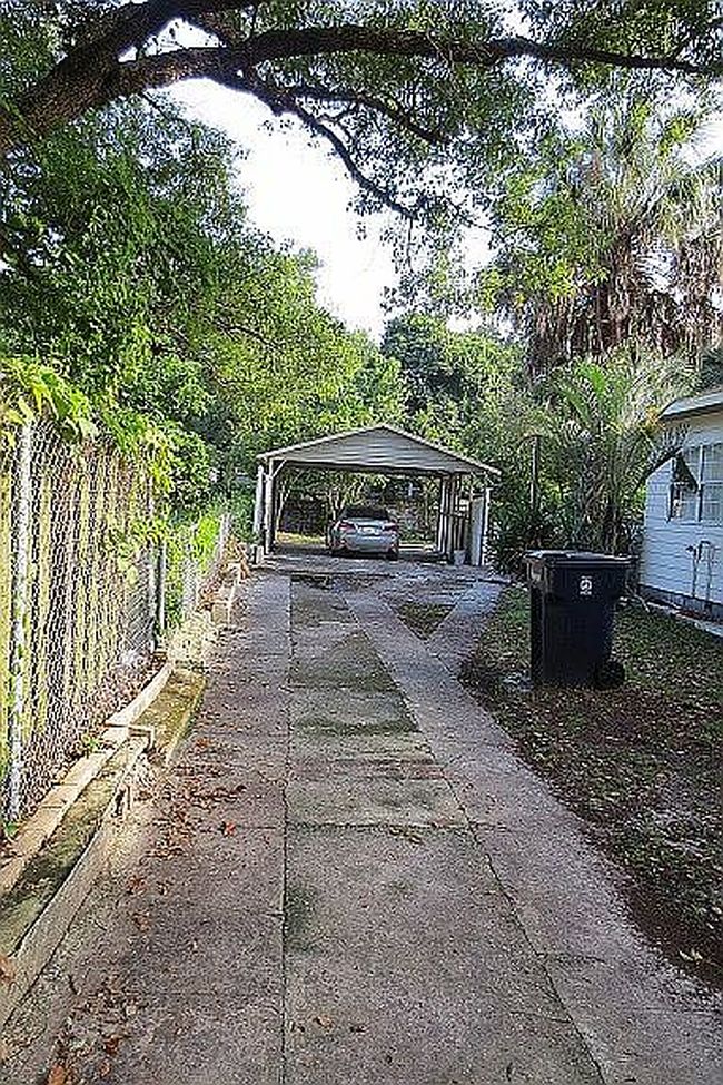 Additional photo 1 of property located at 104 W Plymouth St