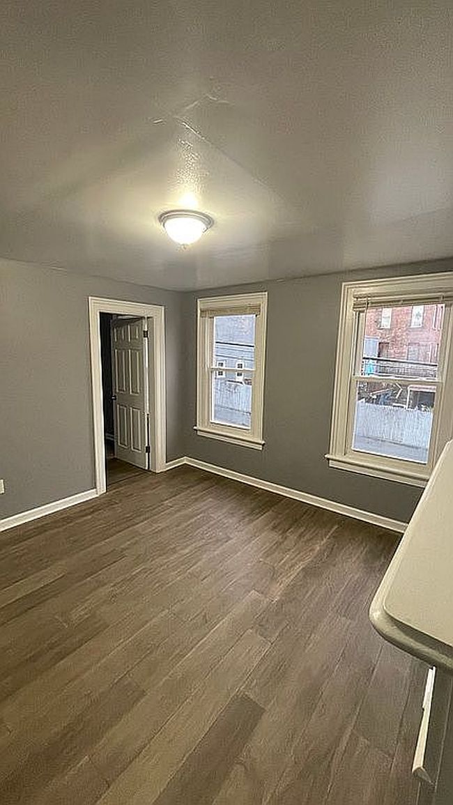 Image of 41 Brunswick Ave