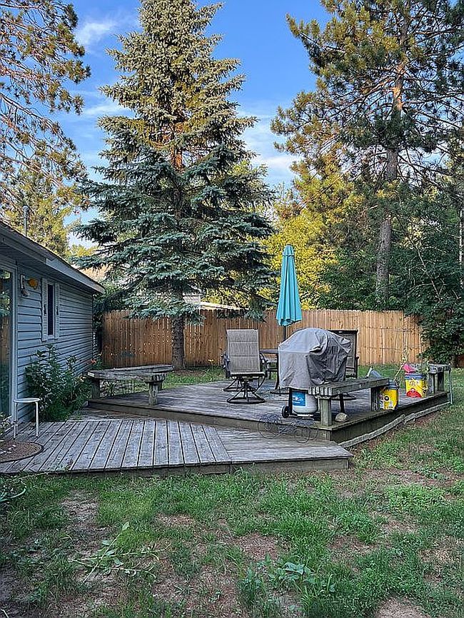 Photo of 9136 Richfield Ct, Saint Helen, MI