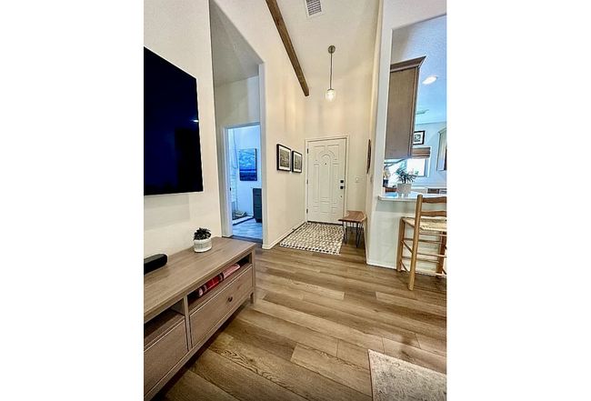 Preview of property located at 362 N Mark Pl
