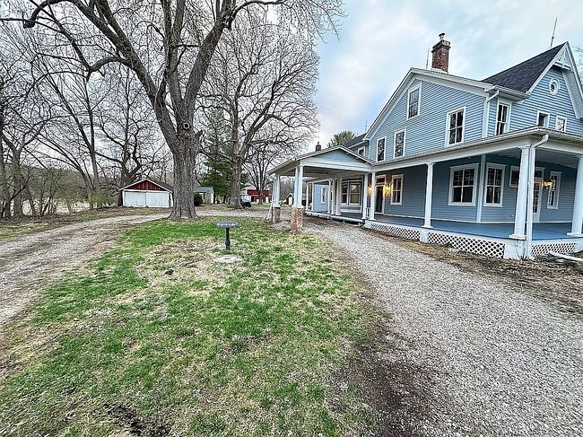 Image of 7015 W Southport Rd