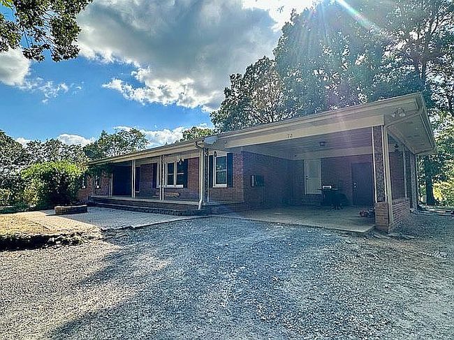 Photo of 73 Oak Grove Rd