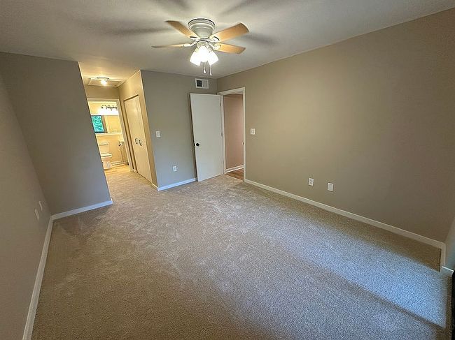 Photo of 322 S Pantops Dr, Charlottesville, VA