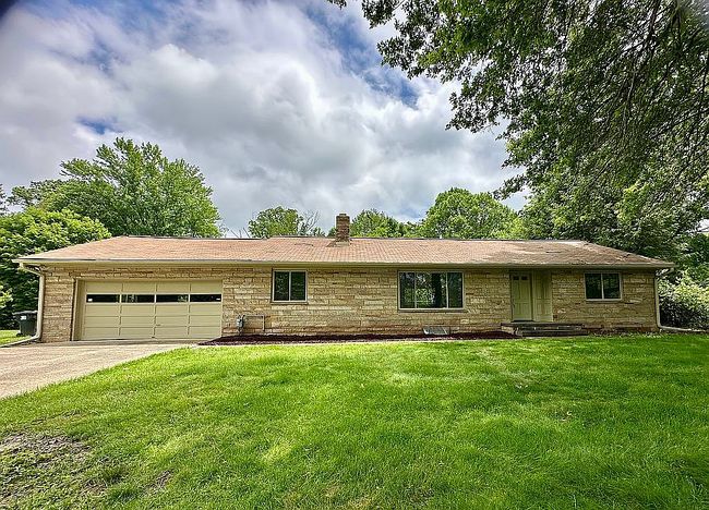 Preview of property located at 3220 Hilltop Rd