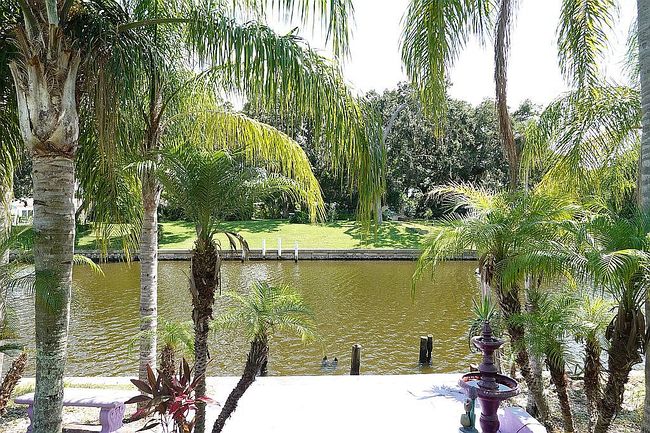 Photo of 8 Felicia Ct, Palm Coast, FL