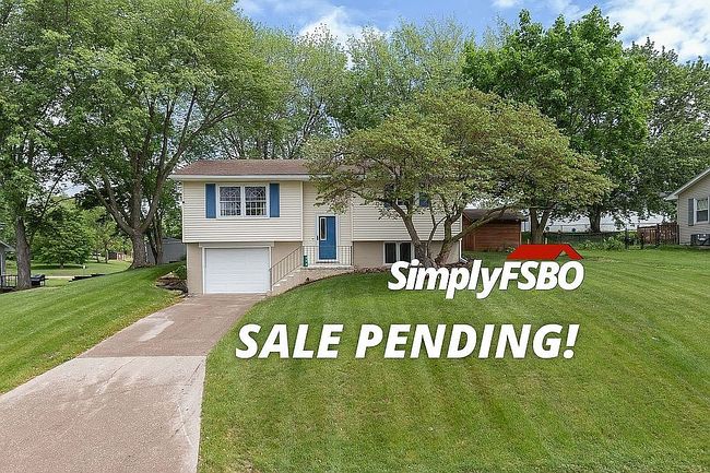 Photo of 308 Bush St, Reynolds, IL