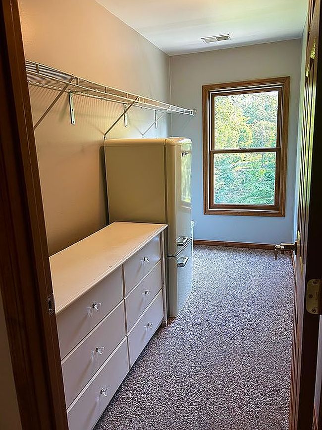 Photo of 3721 Neighborhood Rd, Gallipolis, OH
