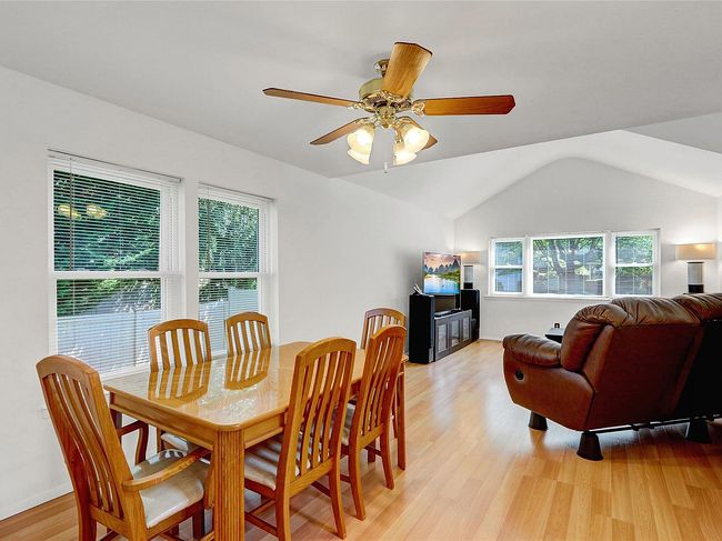 Photo of 11 Winnecomac Cir, Kings Park, NY