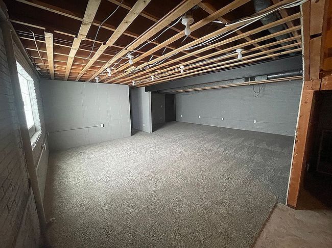 Image of 203 B Ave