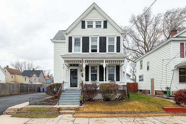 Photo of 213 Elmendorf St, Kingston, NY