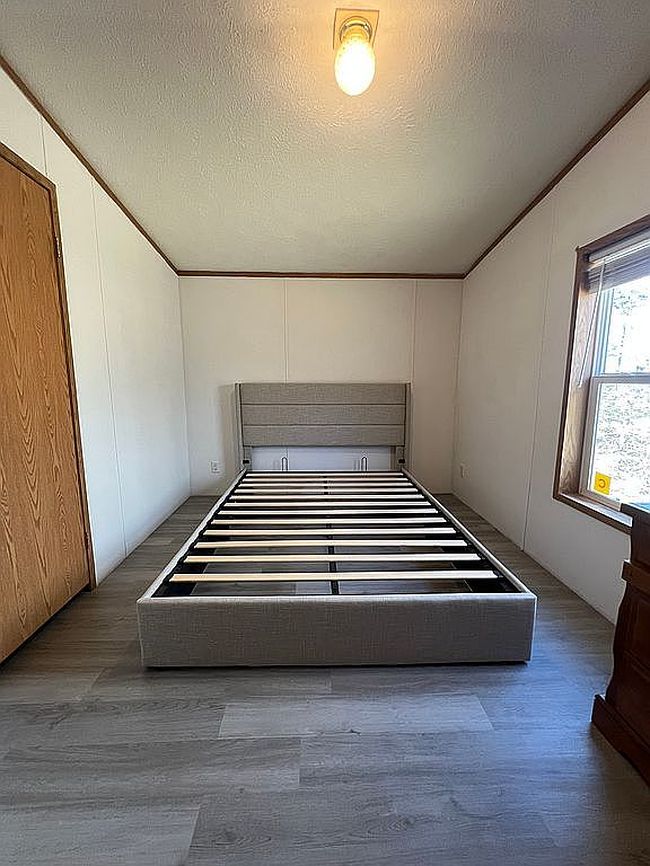 Image of 395 1st Ave Nw