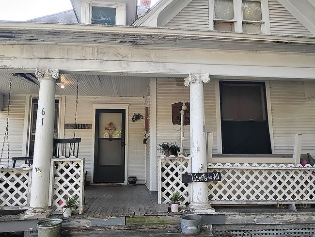 Photo of 614 S 4th St