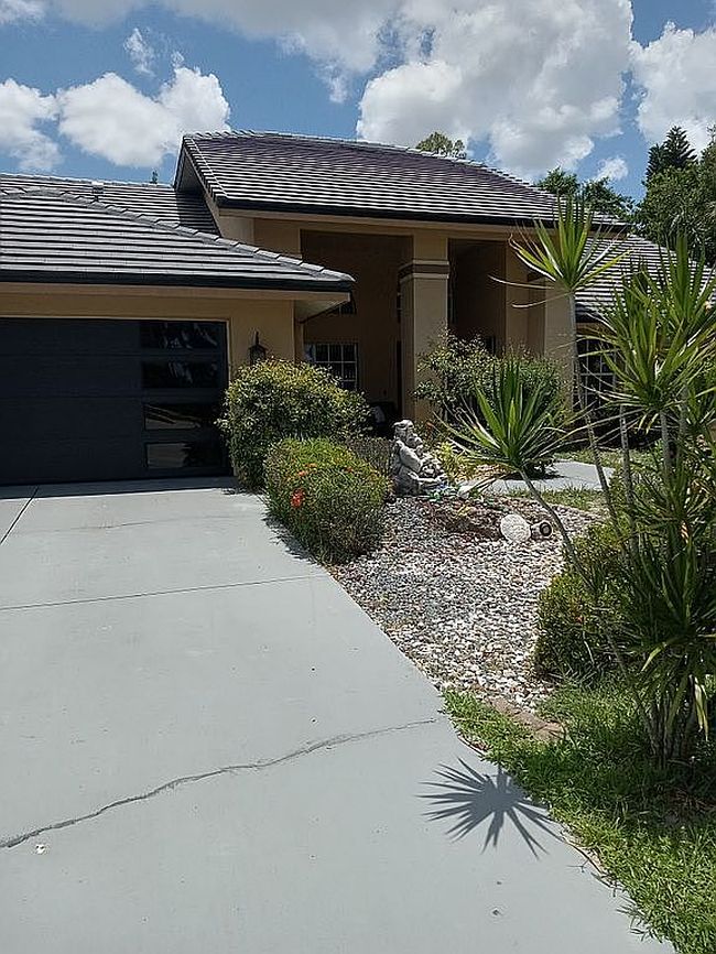 Photo of 15 Paddington Ct, Naples, FL