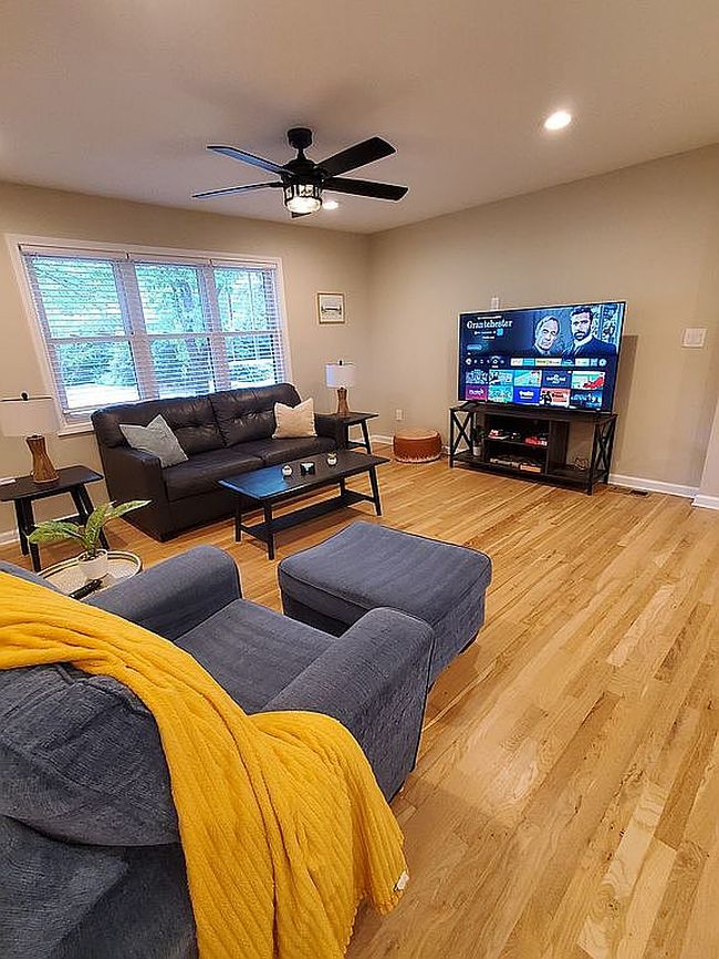 Photo of 303 Hip Pocket Rd, Peachtree City, GA