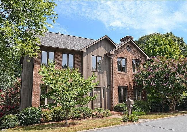 113 Briar Ridge Cir, Winston Salem, NC