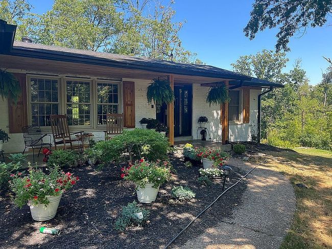 Image of 23547 Tuque Rd
