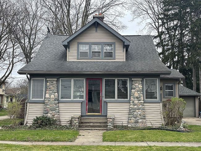 Image of 112 N Beech St