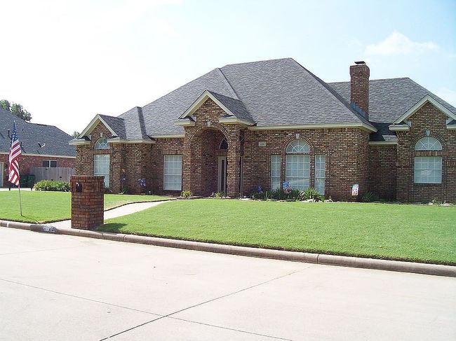 Photo of 1106 Oriole Ln, Burkburnett, TX