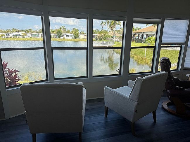 Image of 203 Country Lakes Blvd
