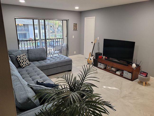 Image of 9780 Pineapple Tree Dr Apt 203