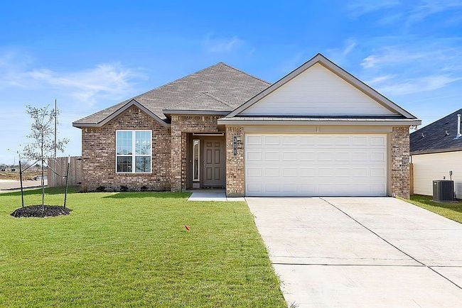 Photo of 301 Story Cv, Caldwell, TX