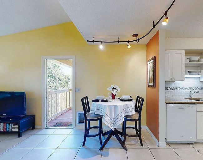 Additional photo 3 of property located at 1401 S Palmetto Ave Apt 609