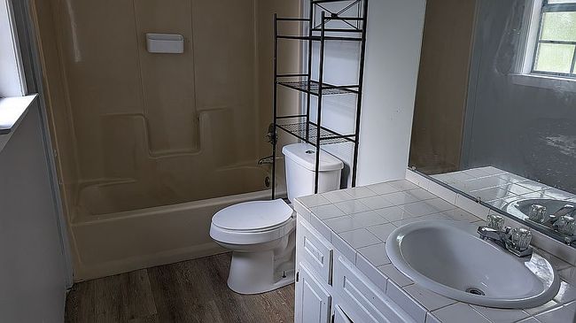 Image of 4832 Andrea Ln