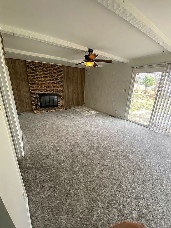 Image of 1412 Oakdale Dr