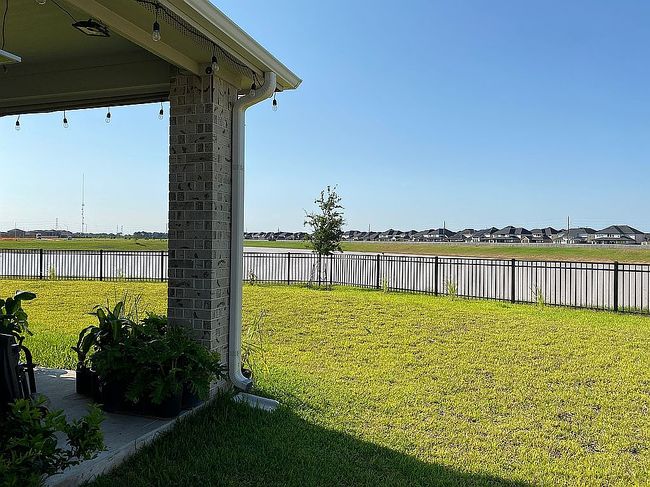 Photo of 1700 Daylight Lake Dr, Katy, TX