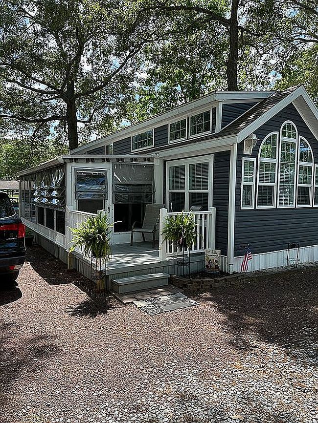Image of 34116 Frolic St