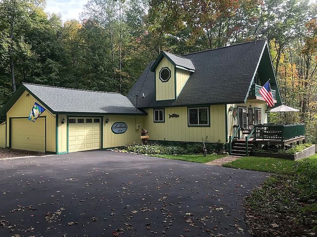 Preview of property located at 5995 Shadyshore Pkwy