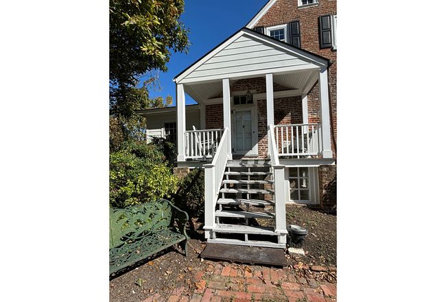 Image of 109 Prince St