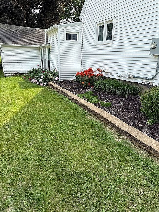 Image of 517 E Linn St